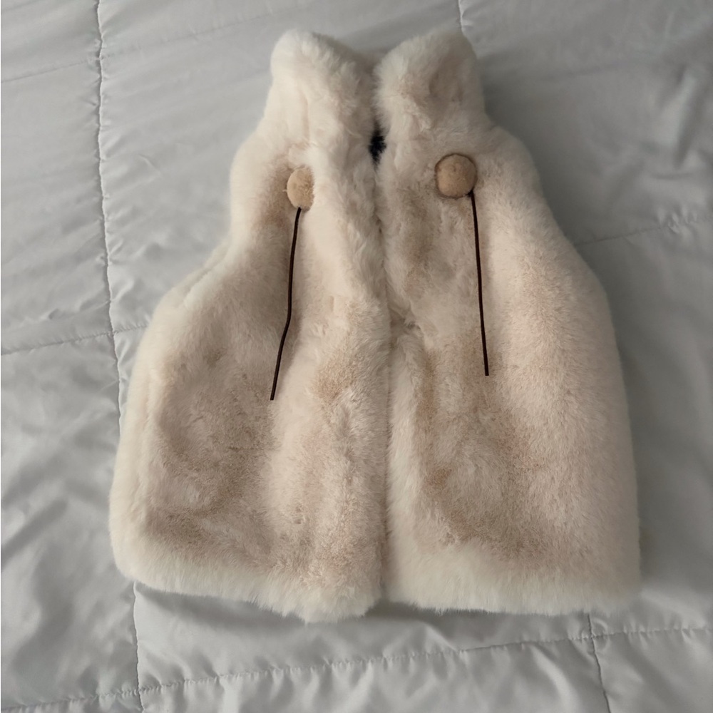 VIGNETTE Cozy Cream Girls Vest 3Y